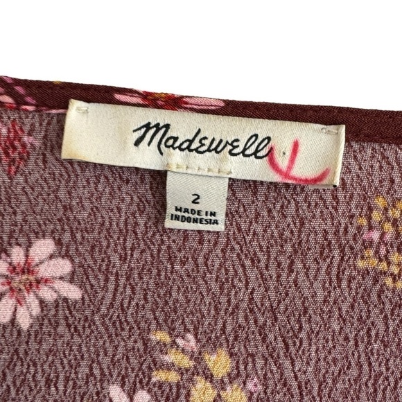 Madewell Tie-Sleeve Wrap Top in Butterfly Sanctuary, Size 2 - Picture 8 of 10